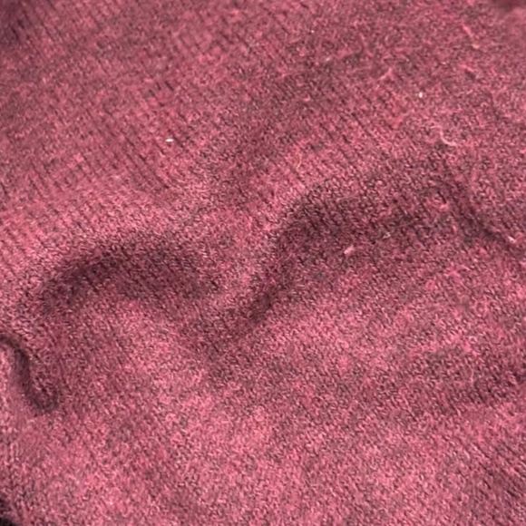 Women's Sweater - Picture 2 of 2